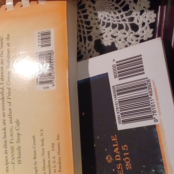 Cook books, Paula Deen, Fannie Farmer, Grandma's little Black book of Recipes - Picture 5 of 6